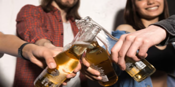 Câncer Colorretal e de Mama Entre Jovens Relacionados ao Consumo de Álcool